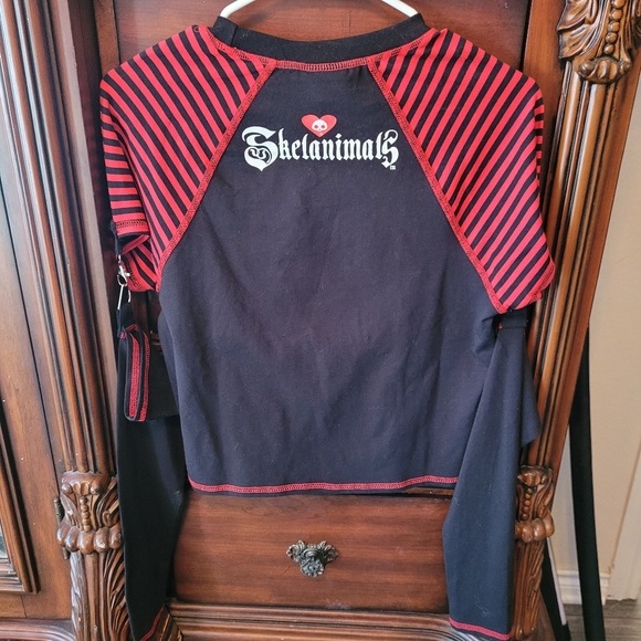 Skeleanimals Crop Long Sleeve Shirt and TRIPP NYC Arm Warmers MD - Picture 3 of 9